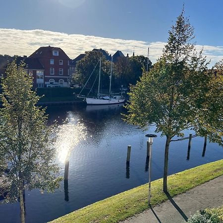 Gemuetliches Studio Im Stadtkern Mit Kanalblick Emden Esterno foto